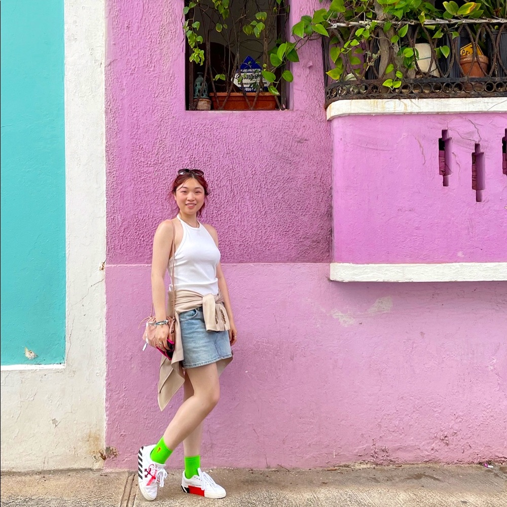 Meet your Posher, Yi